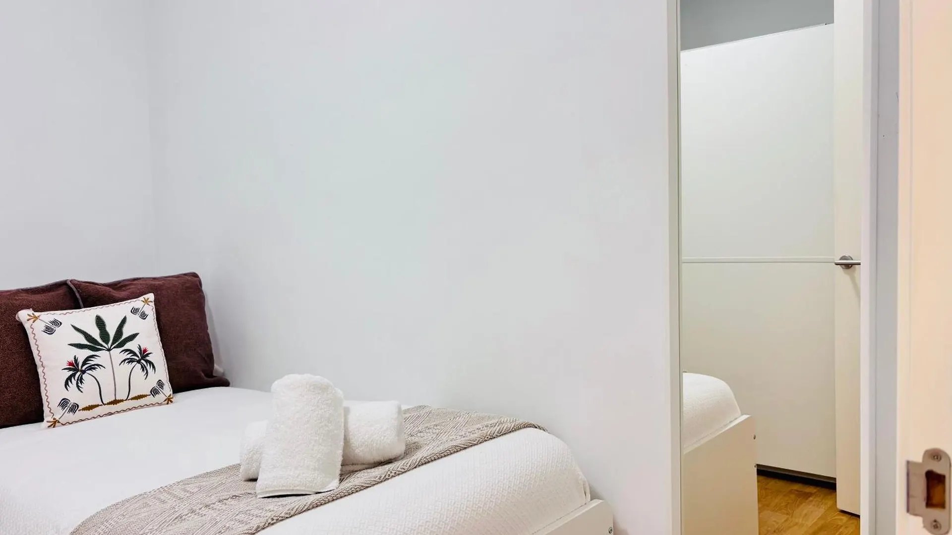 Appartement Apartamento Coqueto En Gros Saint-Sébastien